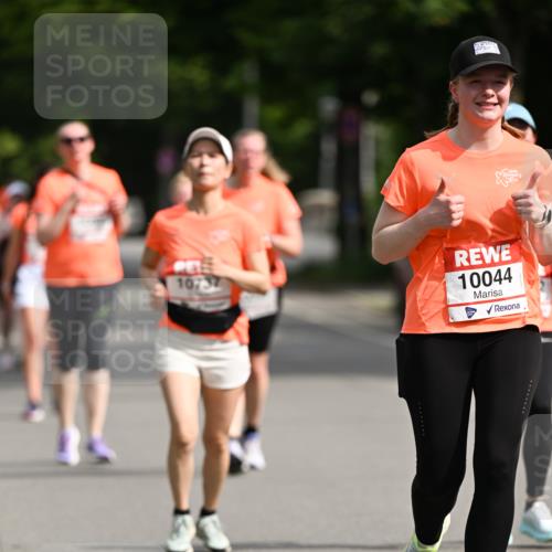 15.06.2025 - REWE Women's Run Dr. Thomas Lammeyer http://msf.ph/oto/7969801 15.06.2025 09:59:01 Laufen 10737, 10044 meine-sportfotos.de