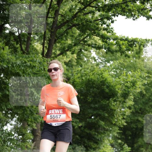 15.06.2025 - REWE Women's Run Jannik Wohlers http://msf.ph/oto/7969814 15.06.2025 10:04:49 Laufen 5567 meine-sportfotos.de