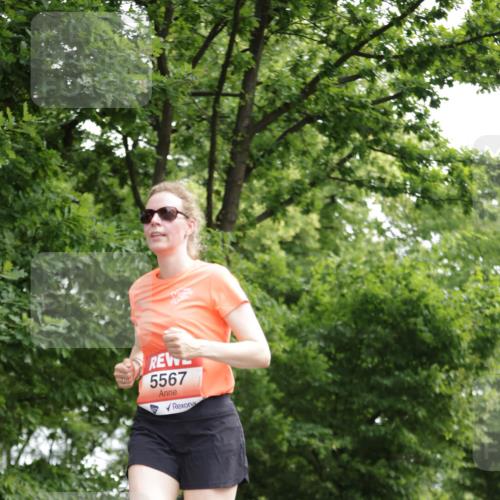 15.06.2025 - REWE Women's Run Jannik Wohlers http://msf.ph/oto/7969829 15.06.2025 10:04:49 Laufen 5567 meine-sportfotos.de