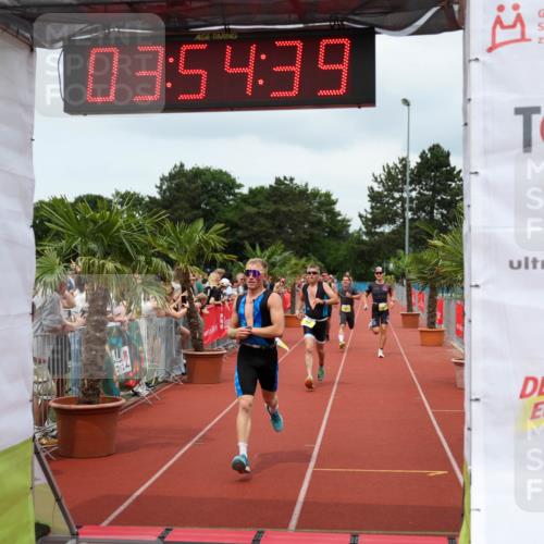 15.06.2025 - 7 Türme Triathlon Michael Strokosch http://msf.ph/oto/7969915 15.06.2025 13:54:38 Ziel 701, 901, 913, 1116 meine-sportfotos.de