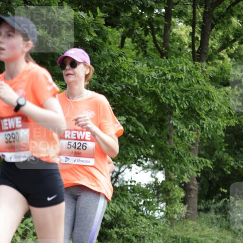 15.06.2025 - REWE Women's Run Jannik Wohlers http://msf.ph/oto/7969925 15.06.2025 10:05:01 Laufen 5290, 5426 meine-sportfotos.de