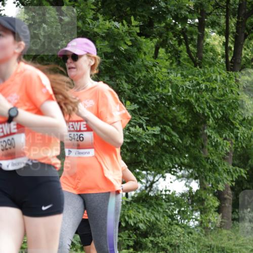 15.06.2025 - REWE Women's Run Jannik Wohlers http://msf.ph/oto/7969932 15.06.2025 10:05:01 Laufen 5290, 5426 meine-sportfotos.de
