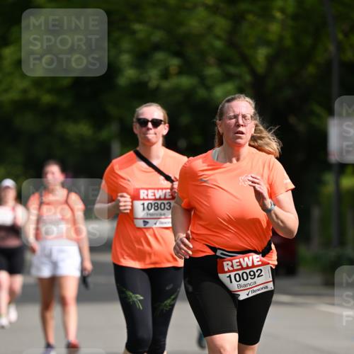 15.06.2025 - REWE Women's Run Dr. Thomas Lammeyer http://msf.ph/oto/7969933 15.06.2025 09:59:06 Laufen 10803, 10092 meine-sportfotos.de