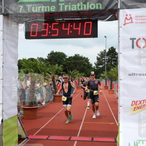 15.06.2025 - 7 Türme Triathlon Michael Strokosch http://msf.ph/oto/7969937 15.06.2025 13:54:40 Ziel 701, 901, 913, 919, 1116 meine-sportfotos.de