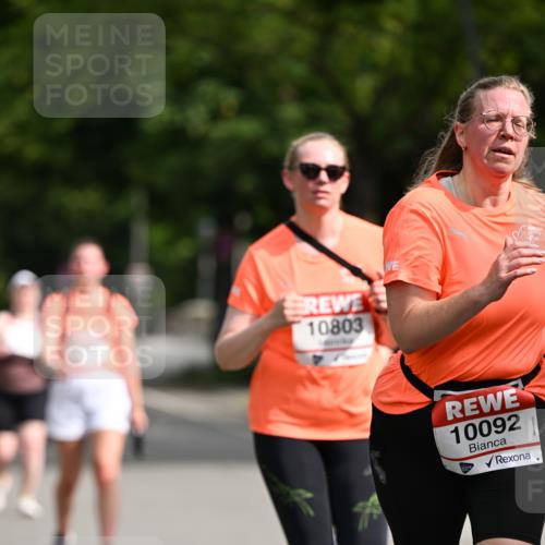 15.06.2025 - REWE Women's Run Dr. Thomas Lammeyer http://msf.ph/oto/7969963 15.06.2025 09:59:07 Laufen 10803, 10092 meine-sportfotos.de