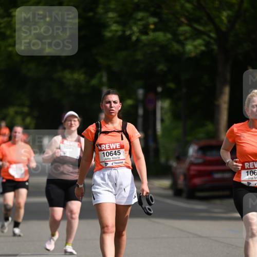 15.06.2025 - REWE Women's Run Dr. Thomas Lammeyer http://msf.ph/oto/7969987 15.06.2025 09:59:09 Laufen 10645 meine-sportfotos.de