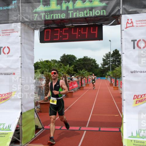 15.06.2025 - 7 Türme Triathlon Michael Strokosch http://msf.ph/oto/7969994 15.06.2025 13:54:44 Ziel 701, 755, 901, 913, 919, 1116 meine-sportfotos.de