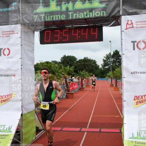 15.06.2025 - 7 Türme Triathlon Michael Strokosch http://msf.ph/oto/7969998 15.06.2025 13:54:44 Ziel 701, 755, 901, 913, 919, 1116 meine-sportfotos.de
