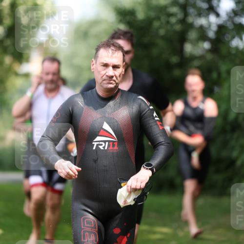 15.06.2025 - 7 Türme Triathlon Michael Strokosch http://msf.ph/oto/7970012 15.06.2025 12:57:16 Schwimmen 709, 736, 774, 857, 889, 913, 915, 988, 1031, 1033, 1049, 1055, 1064, 1074, 1087, 1095, 1114, 1116, 1136, 1142, 1164, 1166, 1167 meine-sportfotos.de