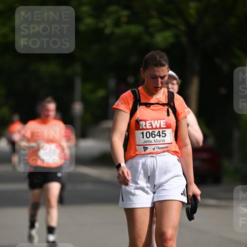 15.06.2025 - REWE Women's Run Dr. Thomas Lammeyer http://msf.ph/oto/7970054 15.06.2025 09:59:12 Laufen 10645 meine-sportfotos.de
