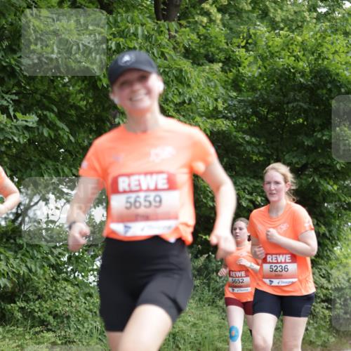 15.06.2025 - REWE Women's Run Jannik Wohlers http://msf.ph/oto/7970057 15.06.2025 10:05:08 Laufen 5659, 5652, 5236 meine-sportfotos.de