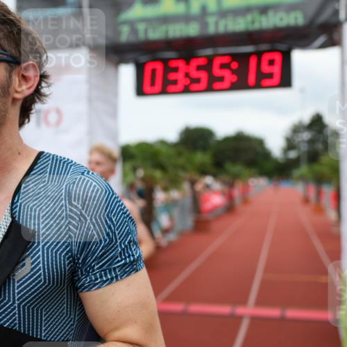 15.06.2025 - 7 Türme Triathlon Michael Strokosch http://msf.ph/oto/7970095 15.06.2025 13:55:18 Ziel 723, 872 meine-sportfotos.de