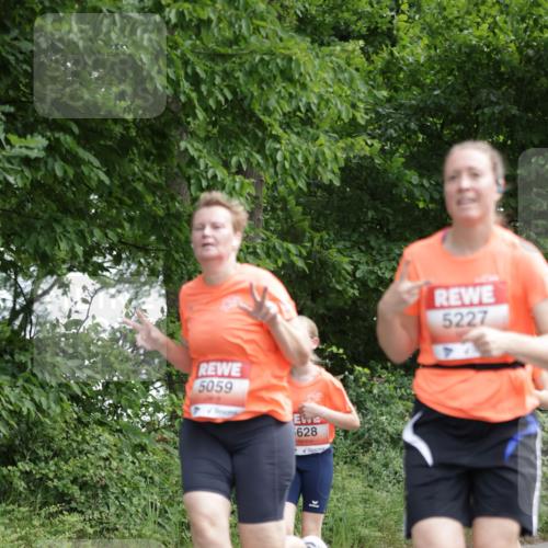 15.06.2025 - REWE Women's Run Jannik Wohlers http://msf.ph/oto/7970151 15.06.2025 10:05:15 Laufen 5059, 6628, 5227 meine-sportfotos.de
