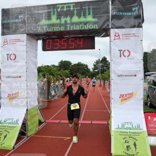 15.06.2025 - 7 Türme Triathlon Michael Strokosch http://msf.ph/oto/7970180 15.06.2025 13:55:41 Ziel 745, 978, 1120 meine-sportfotos.de