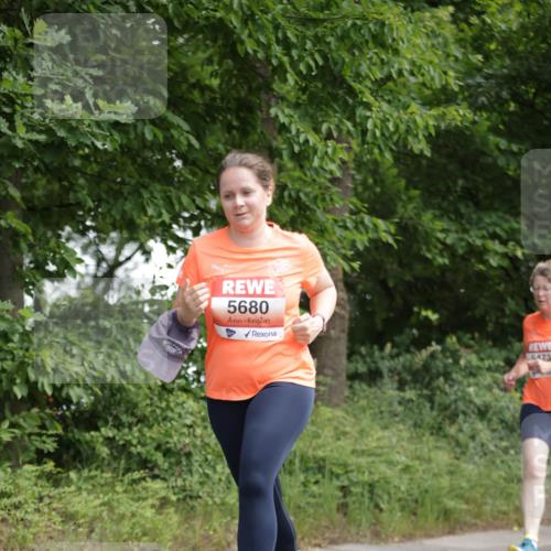 15.06.2025 - REWE Women's Run Jannik Wohlers http://msf.ph/oto/7970244 15.06.2025 10:05:18 Laufen 5680, 3 meine-sportfotos.de