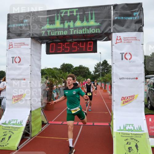 15.06.2025 - 7 Türme Triathlon Michael Strokosch http://msf.ph/oto/7970258 15.06.2025 13:55:47 Ziel 455, 475, 745, 879, 935, 978, 1087, 1120 meine-sportfotos.de
