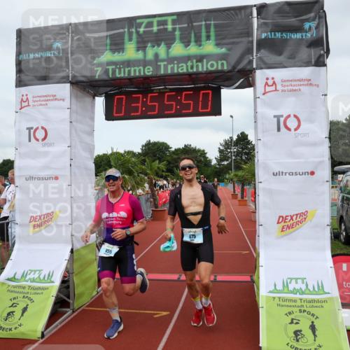 15.06.2025 - 7 Türme Triathlon Michael Strokosch http://msf.ph/oto/7970301 15.06.2025 13:55:50 Ziel 455, 475, 745, 879, 935, 978, 1064, 1087 meine-sportfotos.de