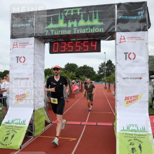 15.06.2025 - 7 Türme Triathlon Michael Strokosch http://msf.ph/oto/7970342 15.06.2025 13:55:54 Ziel 455, 475, 760, 879, 935, 1064, 1070, 1087 meine-sportfotos.de