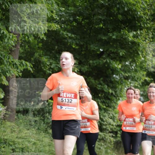 15.06.2025 - REWE Women's Run Jannik Wohlers http://msf.ph/oto/7970372 15.06.2025 10:05:24 Laufen 5132, 6114, 5105, 5453 meine-sportfotos.de
