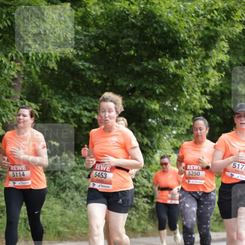 15.06.2025 - REWE Women's Run Jannik Wohlers http://msf.ph/oto/7970408 15.06.2025 10:05:26 Laufen 5114, 5453, 5250, 5175 meine-sportfotos.de