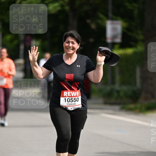 15.06.2025 - REWE Women's Run Dr. Thomas Lammeyer http://msf.ph/oto/7970426 15.06.2025 09:59:34 Laufen 10550 meine-sportfotos.de