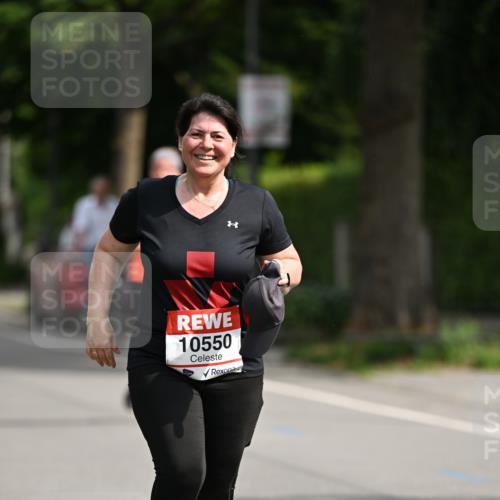 15.06.2025 - REWE Women's Run Dr. Thomas Lammeyer http://msf.ph/oto/7970450 15.06.2025 09:59:34 Laufen 10550 meine-sportfotos.de