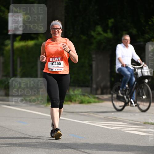 15.06.2025 - REWE Women's Run Dr. Thomas Lammeyer http://msf.ph/oto/7970520 15.06.2025 09:59:38 Laufen 10255 meine-sportfotos.de