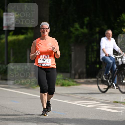 15.06.2025 - REWE Women's Run Dr. Thomas Lammeyer http://msf.ph/oto/7970525 15.06.2025 09:59:38 Laufen 10255 meine-sportfotos.de