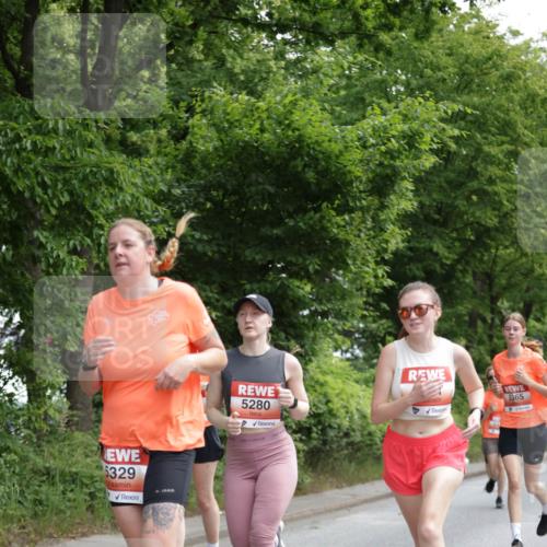 15.06.2025 - REWE Women's Run Jannik Wohlers http://msf.ph/oto/7970530 15.06.2025 10:05:38 Laufen 5329, 5280 meine-sportfotos.de