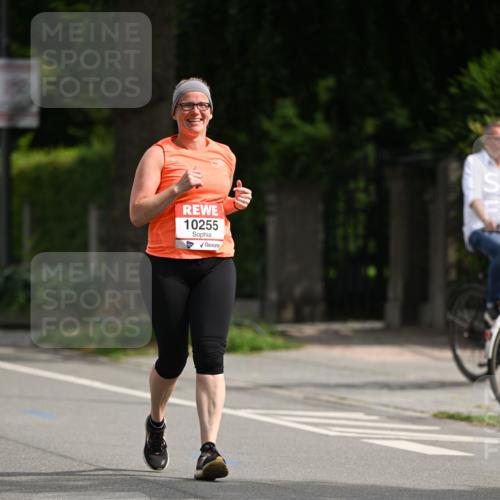 15.06.2025 - REWE Women's Run Dr. Thomas Lammeyer http://msf.ph/oto/7970532 15.06.2025 09:59:38 Laufen 10255 meine-sportfotos.de