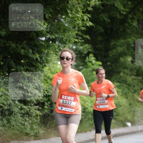 15.06.2025 - REWE Women's Run Jannik Wohlers http://msf.ph/oto/7970611 15.06.2025 10:05:41 Laufen 5337, 5042 meine-sportfotos.de