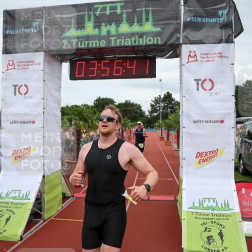 15.06.2025 - 7 Türme Triathlon Michael Strokosch http://msf.ph/oto/7970655 15.06.2025 13:56:41 Ziel 658, 741, 769, 896, 996, 1025, 1029 meine-sportfotos.de