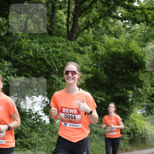 15.06.2025 - REWE Women's Run Jannik Wohlers http://msf.ph/oto/7970658 15.06.2025 10:05:45 Laufen 5044 meine-sportfotos.de