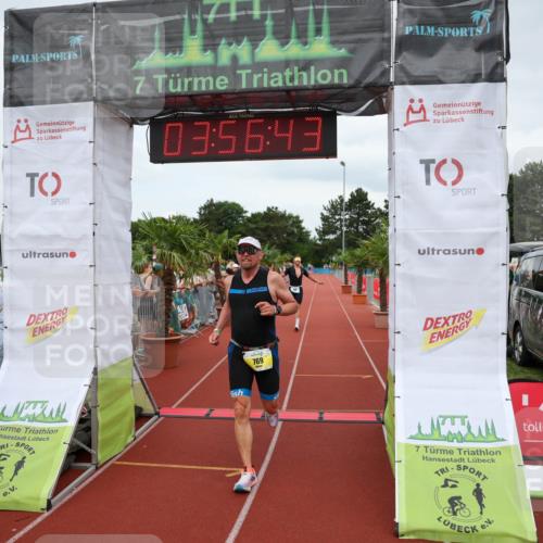 15.06.2025 - 7 Türme Triathlon Michael Strokosch http://msf.ph/oto/7970676 15.06.2025 13:56:43 Ziel 658, 769, 896, 996, 1029 meine-sportfotos.de