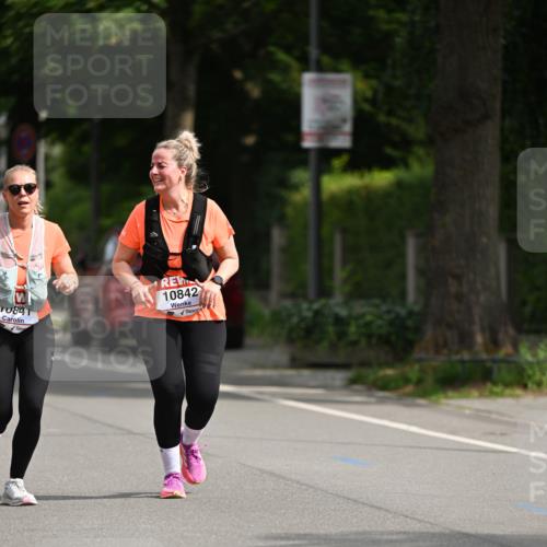 15.06.2025 - REWE Women's Run Dr. Thomas Lammeyer http://msf.ph/oto/7970700 15.06.2025 09:59:47 Laufen 1084, 10842 meine-sportfotos.de