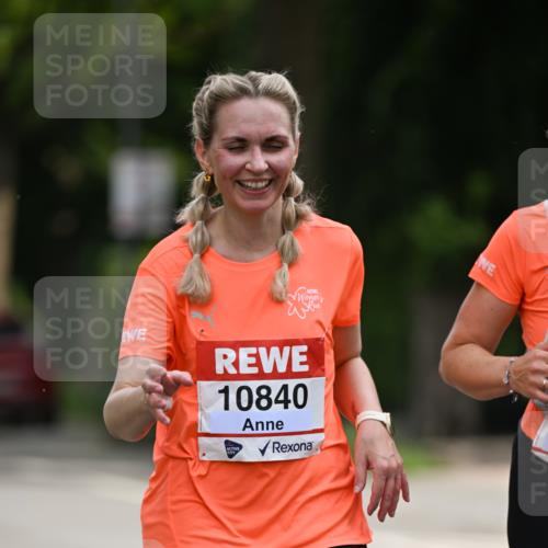 15.06.2025 - REWE Women's Run Dr. Thomas Lammeyer http://msf.ph/oto/7970729 15.06.2025 09:59:52 Laufen 10840 meine-sportfotos.de