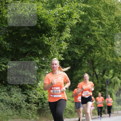 15.06.2025 - REWE Women's Run Jannik Wohlers http://msf.ph/oto/7970751 15.06.2025 10:05:55 Laufen 5169, 5196 meine-sportfotos.de