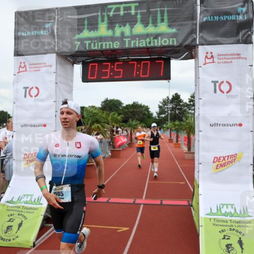 15.06.2025 - 7 Türme Triathlon Michael Strokosch http://msf.ph/oto/7970753 15.06.2025 13:57:07 Ziel 505, 950, 1052 meine-sportfotos.de