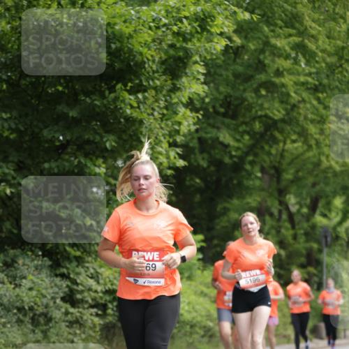 15.06.2025 - REWE Women's Run Jannik Wohlers http://msf.ph/oto/7970761 15.06.2025 10:05:55 Laufen 69, 5196 meine-sportfotos.de