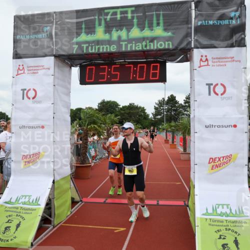 15.06.2025 - 7 Türme Triathlon Michael Strokosch http://msf.ph/oto/7970767 15.06.2025 13:57:08 Ziel 505, 950, 1052, 1069 meine-sportfotos.de