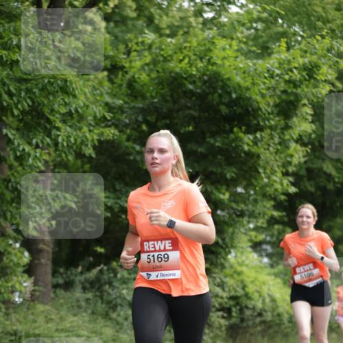 15.06.2025 - REWE Women's Run Jannik Wohlers http://msf.ph/oto/7970781 15.06.2025 10:05:56 Laufen 5169, 5196 meine-sportfotos.de