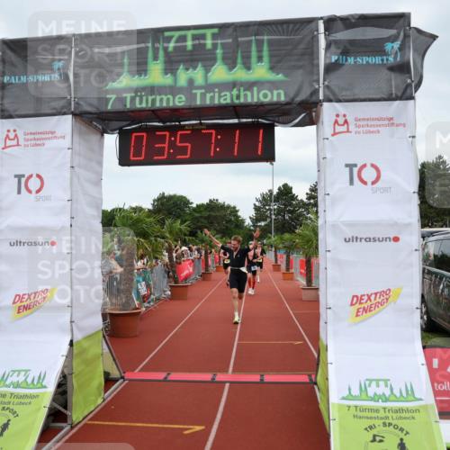 15.06.2025 - 7 Türme Triathlon Michael Strokosch http://msf.ph/oto/7970797 15.06.2025 13:57:11 Ziel 442, 505, 734, 950, 1011, 1052, 1069 meine-sportfotos.de