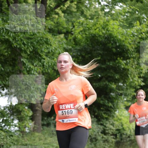 15.06.2025 - REWE Women's Run Jannik Wohlers http://msf.ph/oto/7970798 15.06.2025 10:05:56 Laufen 5169, 5196 meine-sportfotos.de