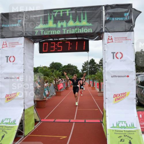 15.06.2025 - 7 Türme Triathlon Michael Strokosch http://msf.ph/oto/7970802 15.06.2025 13:57:11 Ziel 442, 505, 734, 950, 1011, 1052, 1069 meine-sportfotos.de