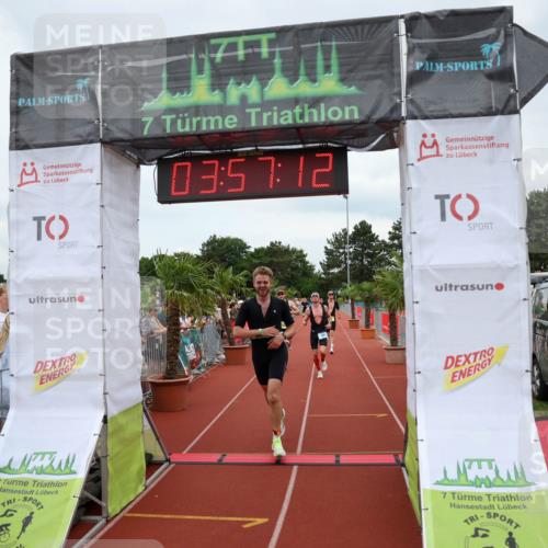 15.06.2025 - 7 Türme Triathlon Michael Strokosch http://msf.ph/oto/7970815 15.06.2025 13:57:12 Ziel 442, 505, 734, 950, 1011, 1052, 1069 meine-sportfotos.de