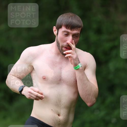 15.06.2025 - 7 Türme Triathlon Michael Strokosch http://msf.ph/oto/7970842 15.06.2025 12:58:41 Schwimmen 739, 794, 807, 815, 826, 832, 884, 899, 935, 938, 953, 1005, 1007, 1044, 1057, 1059, 1102, 1134, 1139, 1143, 1146, 1168, 1180, 1187 meine-sportfotos.de