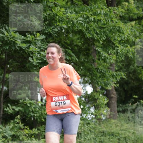 15.06.2025 - REWE Women's Run Jannik Wohlers http://msf.ph/oto/7970873 15.06.2025 10:06:00 Laufen 5319 meine-sportfotos.de