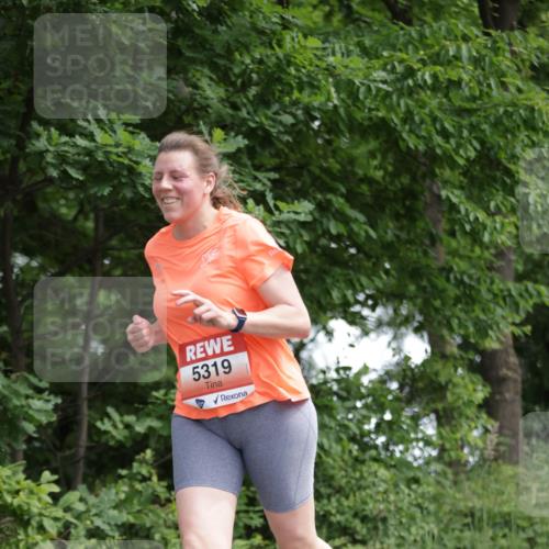 15.06.2025 - REWE Women's Run Jannik Wohlers http://msf.ph/oto/7970883 15.06.2025 10:06:00 Laufen 5319 meine-sportfotos.de