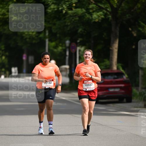 15.06.2025 - REWE Women's Run Dr. Thomas Lammeyer http://msf.ph/oto/7970885 15.06.2025 09:59:59 Laufen 10192, 10557 meine-sportfotos.de