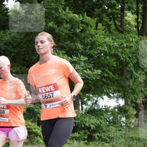 15.06.2025 - REWE Women's Run Jannik Wohlers http://msf.ph/oto/7970904 15.06.2025 10:06:04 Laufen 08, 5657 meine-sportfotos.de